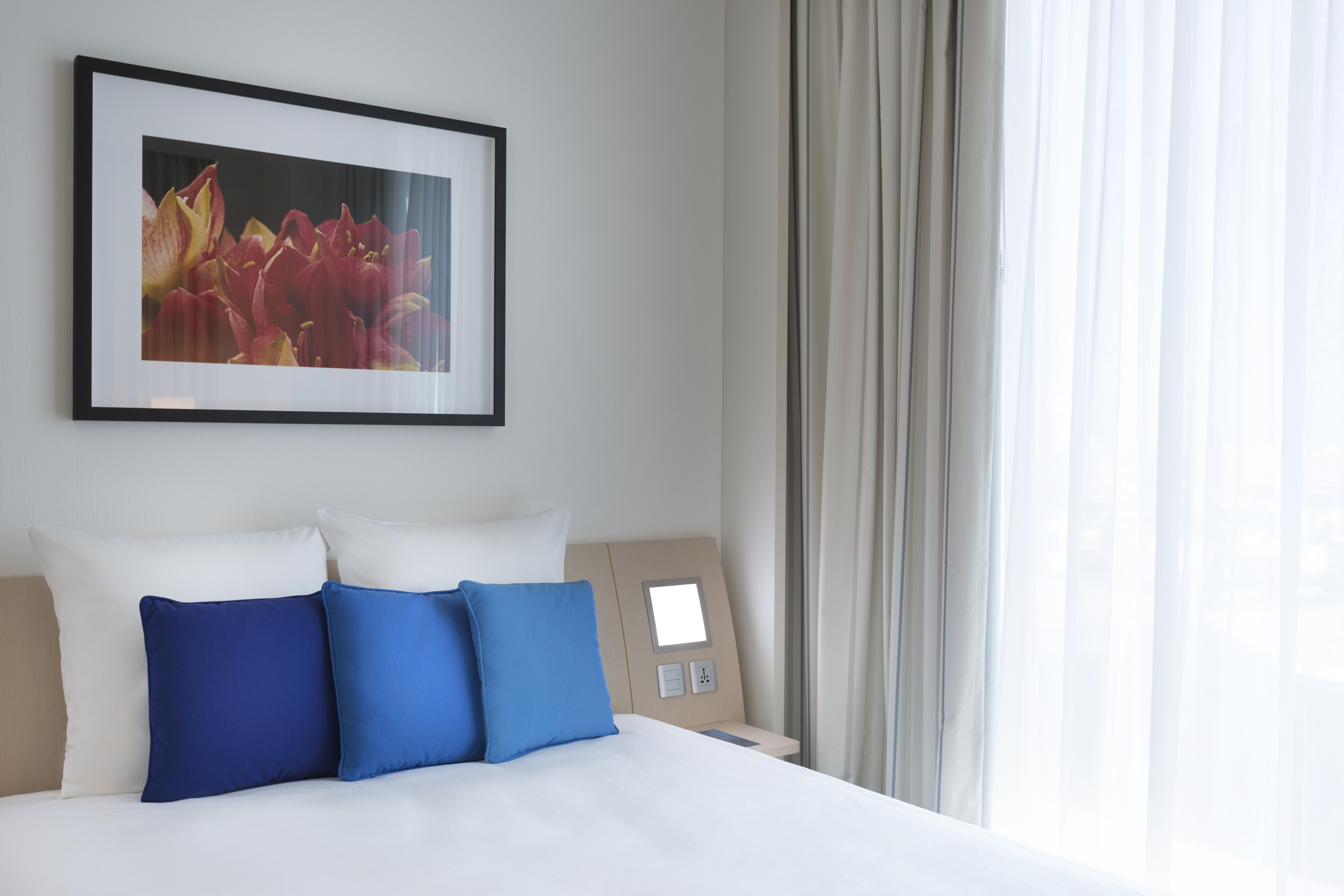 Novotel Abu Dhabi Al Bustan Exterior foto A room at the hotel