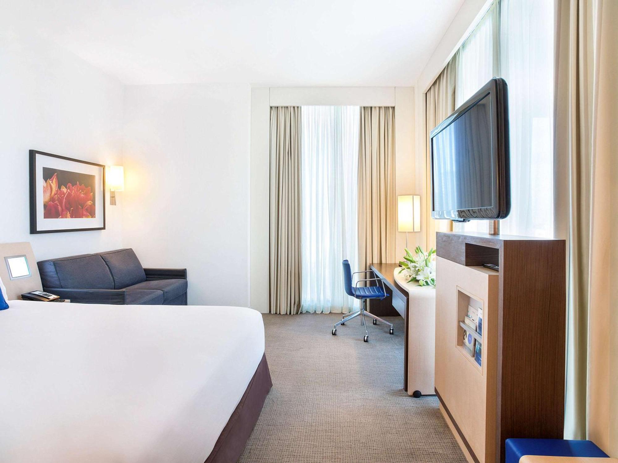 Novotel Abu Dhabi Al Bustan Exterior foto